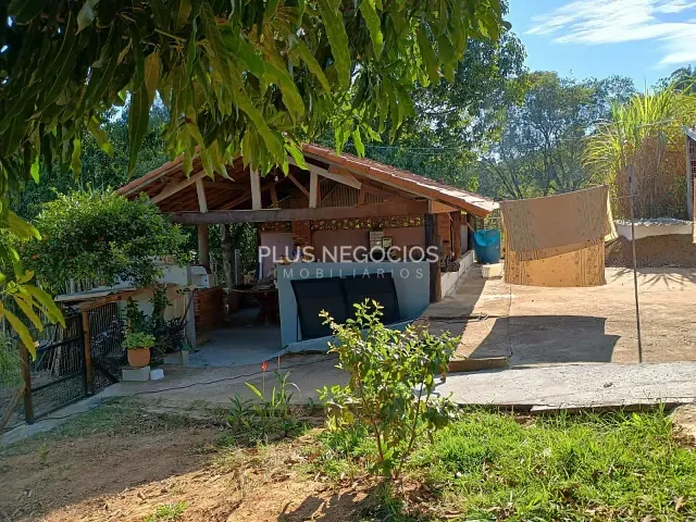 Chácara com 19305m² 3 quartos e 3 banheiros, à venda, no bairro agua branca em Tatuí