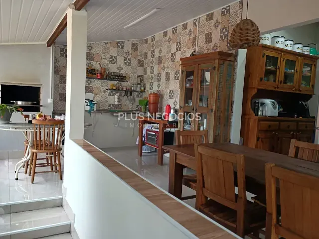 Chácara com 19305m² 3 quartos e 3 banheiros, à venda, no bairro agua branca em Tatuí