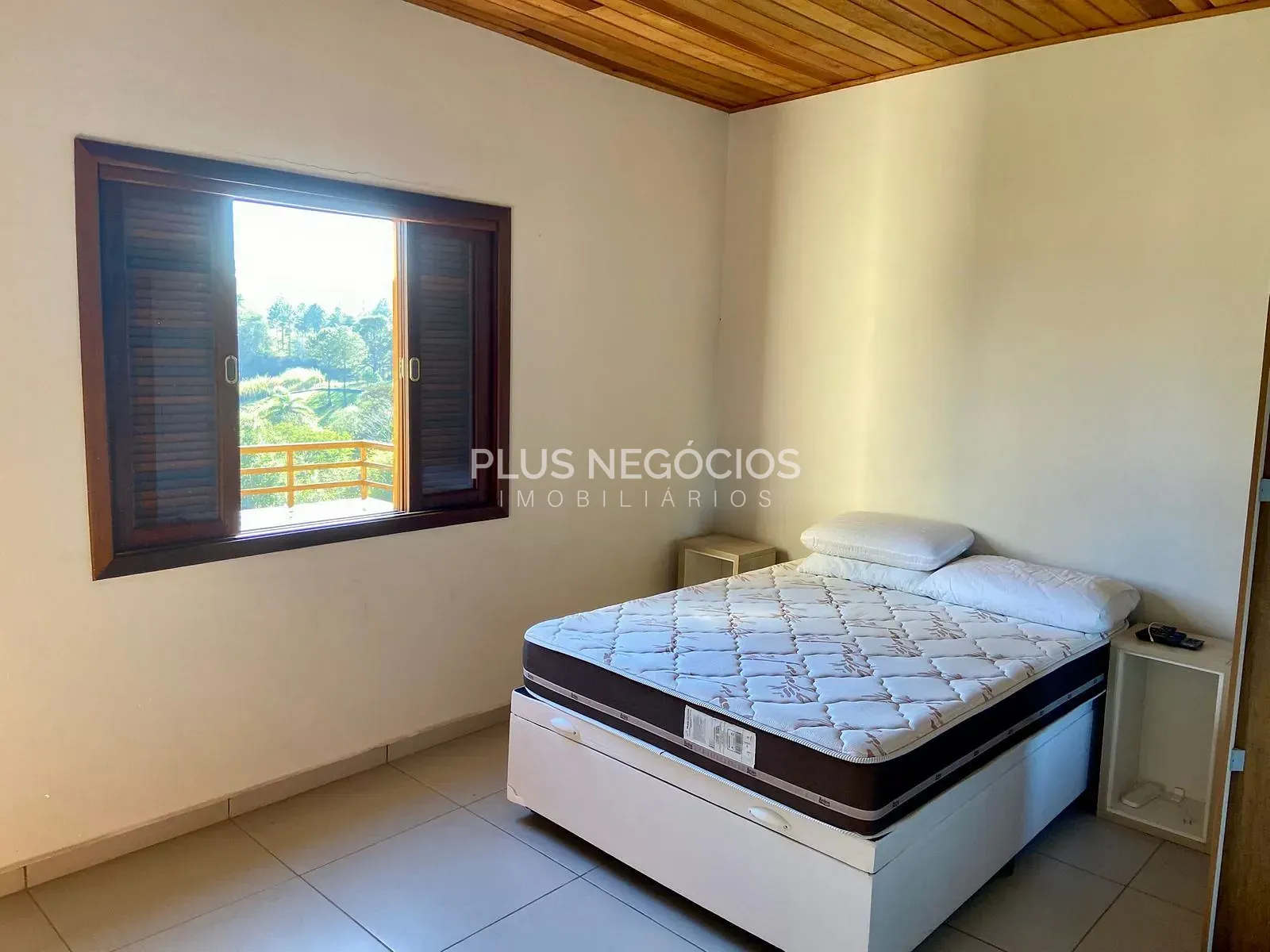 Sítio, 3 quartos, 1000 m² - Foto 22