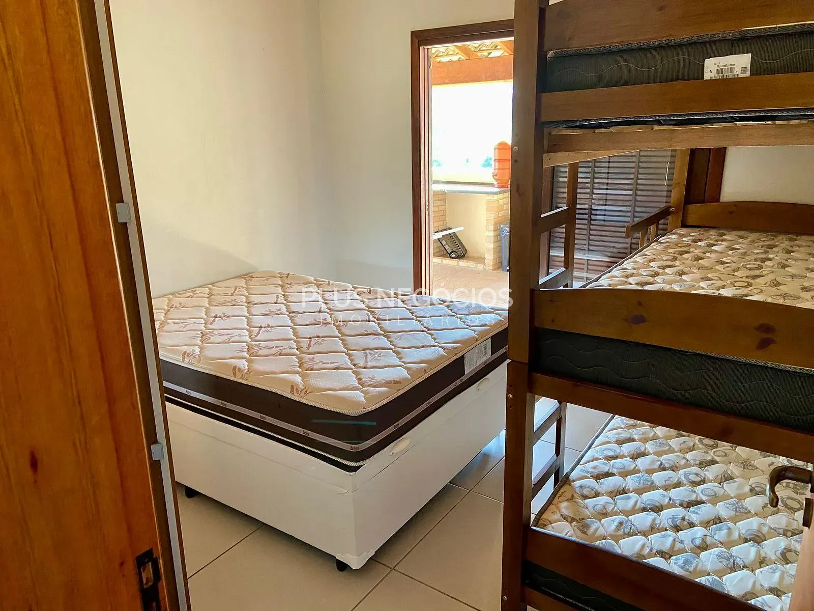 Sítio, 3 quartos, 1000 m² - Foto 26