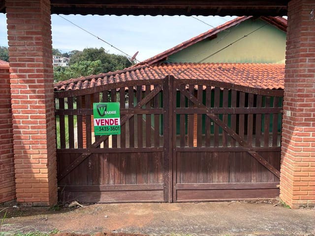 Chácara com 2950m² 4 quartos e 2 banheiros, à venda, no bairro Barreiro em Extrema