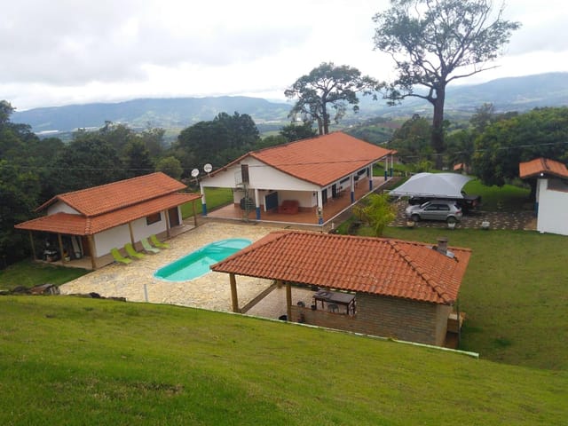 Chácara com 10700m² 2 quartos e 1 banheiro, à venda, no bairro São Brás em Extrema