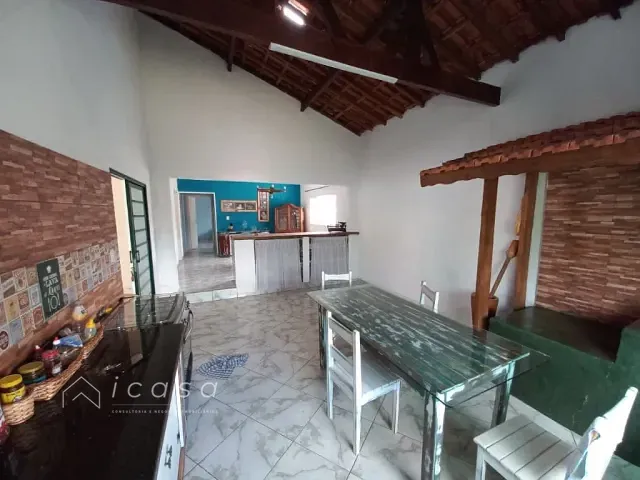 Chácara com 1200m² 3 quartos e 2 banheiros, à venda, no bairro São João da Boa Vista em Caçapava