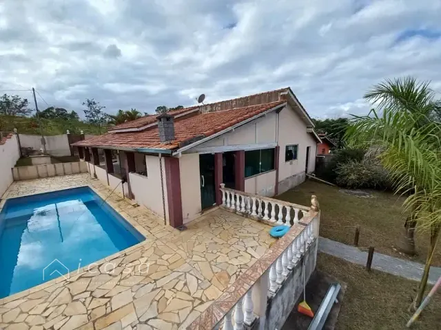 Chácara com 1200m² 3 quartos e 2 banheiros, à venda, no bairro São João da Boa Vista em Caçapava