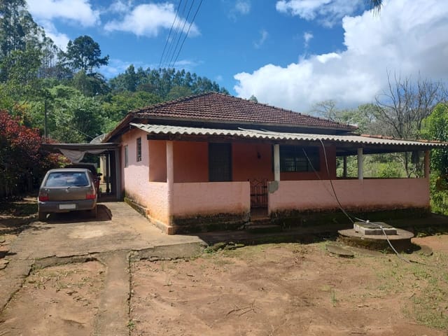 Chácara com 33000m² 2 quartos e 2 banheiros, à venda, no bairro BOA VISTINHA em Estiva
