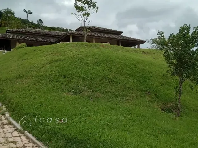 Chácara com 1750m² 2 quartos e 2 banheiros, à venda, no bairro Luiz Carlos em Guararema