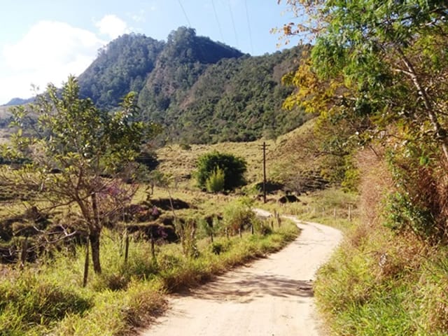 Chácara à venda, no bairro Centro em Cruzeiro