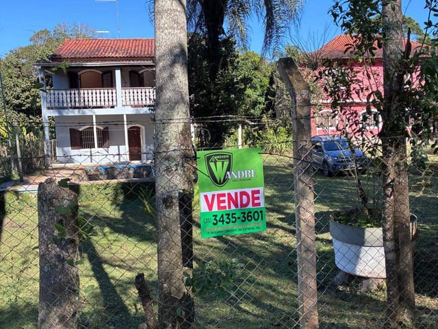 Chácara com 2200m² 4 quartos e 2 banheiros, à venda, no bairro Jardim em Extrema