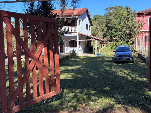Chácara com 2200m² 4 quartos e 2 banheiros, à venda, no bairro Jardim em Extrema