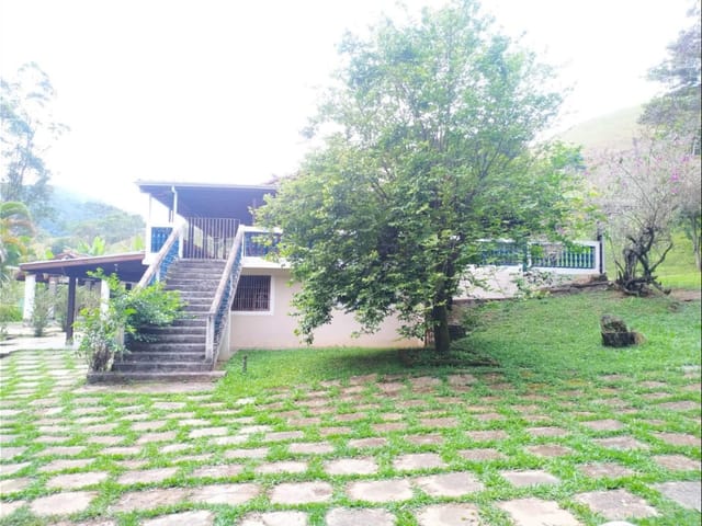 Chácara com 488000m² 3 quartos e 2 banheiros, à venda, no bairro Zona Rural em Monteiro Lobato