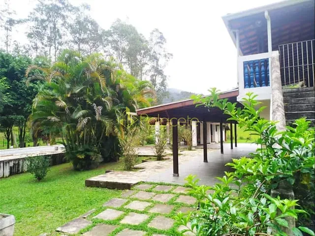 Chácara com 488000m² 3 quartos e 2 banheiros, à venda, no bairro Zona Rural em Monteiro Lobato