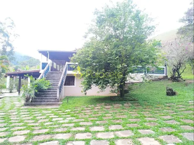 Chácara com 488000m² 3 quartos e 2 banheiros, à venda, no bairro Zona Rural em Monteiro Lobato