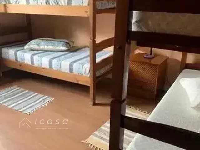 Chácara com 1050m² 3 quartos e 3 banheiros, à venda, no bairro Estância Guararema em Guararema