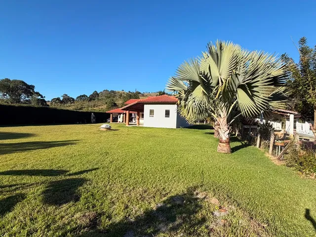 Chácara com 3000m² 3 quartos e 2 banheiros, à venda, no bairro Areias em Itapeva