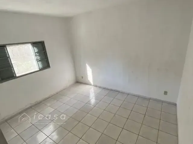 Chácara com 4m² 2 quartos e 1 banheiro, à venda, no bairro Parque Residencial Maria Elmira em Caçapava