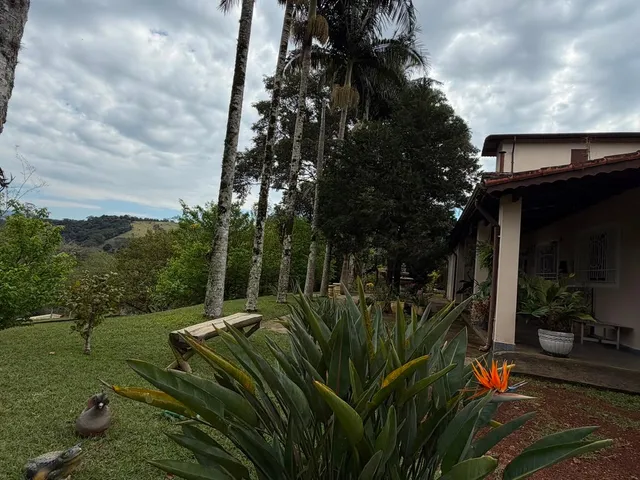 Chácara com 800m² 3 quartos e 3 banheiros, à venda, no bairro Salto em Extrema