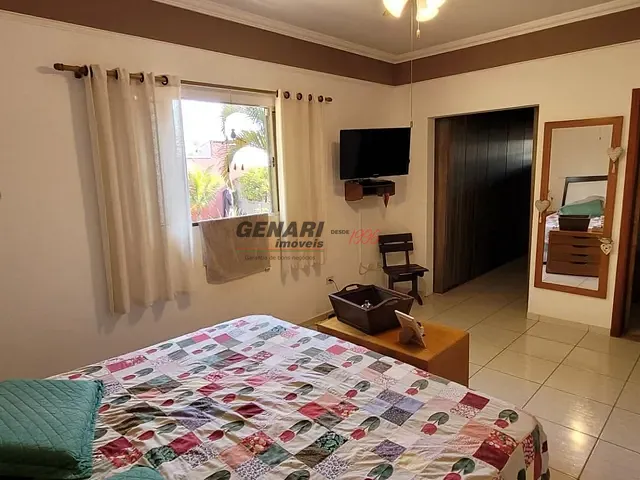 Chácara com 1800m² 3 quartos e 3 banheiros, à venda, no bairro Recanto Campestre Aldrovandia em Indaiatuba