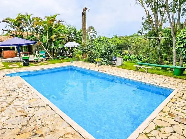 Chácara com 3800m² 4 quartos e 3 banheiros, à venda, no bairro jeceguava em São Paulo