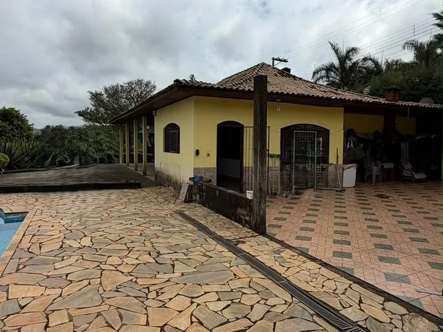Chácara com 2370m² 3 quartos e 2 banheiros, à venda, no bairro Vila Romana em Extrema
