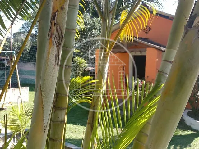 Chácara com 1700m² 3 quartos e 2 banheiros, à venda ou para alugar, no bairro Pq. Sao Paulo em Embu-Guaçu