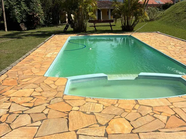 Chácara com 9800m² 3 quartos e 2 banheiros, à venda, no bairro Salto do Meio em Extrema