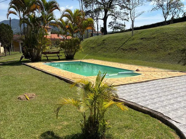 Chácara com 9800m² 3 quartos e 2 banheiros, à venda, no bairro Salto do Meio em Extrema