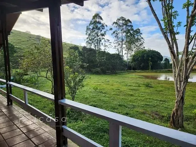 Chácara com 130205m² 5 quartos e 4 banheiros, à venda, no bairro Sobrado em São José dos Campos