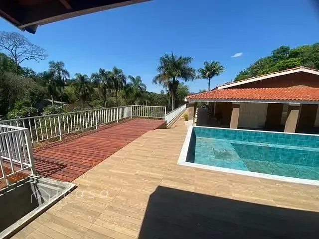 Chácara com 3000m² 3 quartos e 3 banheiros, à venda, no bairro Campo Novo em Bragança Paulista