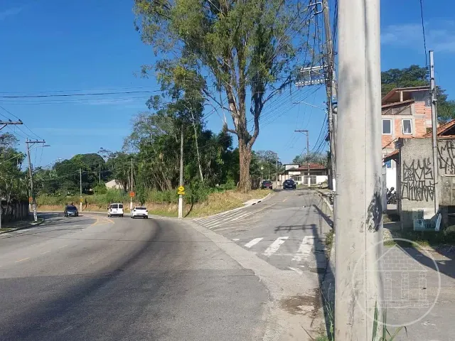 Chácara com 1000m², para alugar, no bairro Parelheiros em São Paulo
