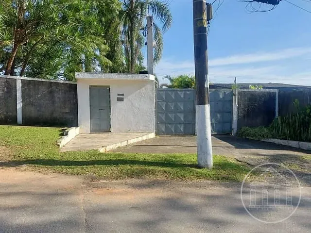 Chácara com 1000m², para alugar, no bairro Parelheiros em São Paulo