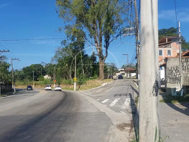 Chácara com 1000m², para alugar, no bairro Parelheiros em São Paulo