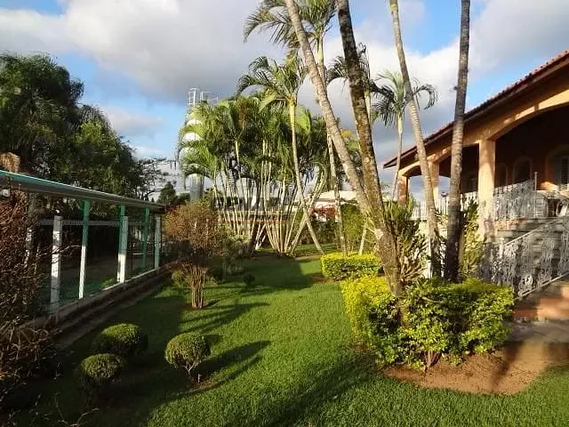 Chácara com 2870m² 4 quartos e 5 banheiros, à venda, no bairro Colinas do Mosteiro de Itaici em Indaiatuba