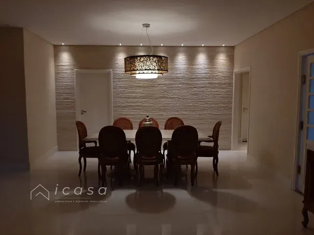 Chácara com 1570m² 3 quartos e 2 banheiros, à venda, no bairro Jardim Uirá em São José dos Campos