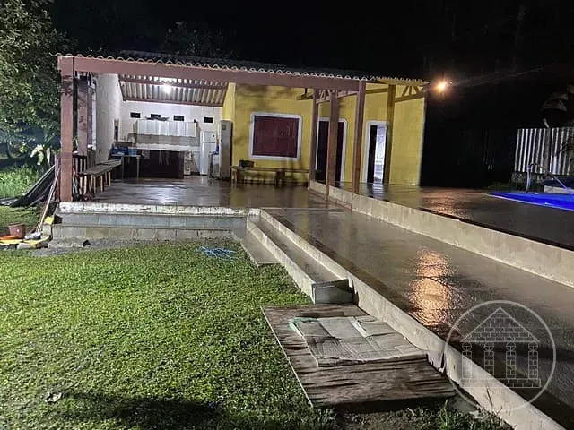 Chácara com 4500m² 4 quartos e 4 banheiros, à venda, no bairro Chácara São Geraldo em Embu-Guaçu