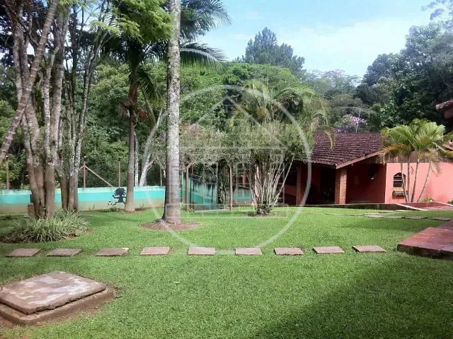 Chácara com 5000m² 3 quartos e 3 banheiros, à venda, no bairro Sítio Represa em São Paulo