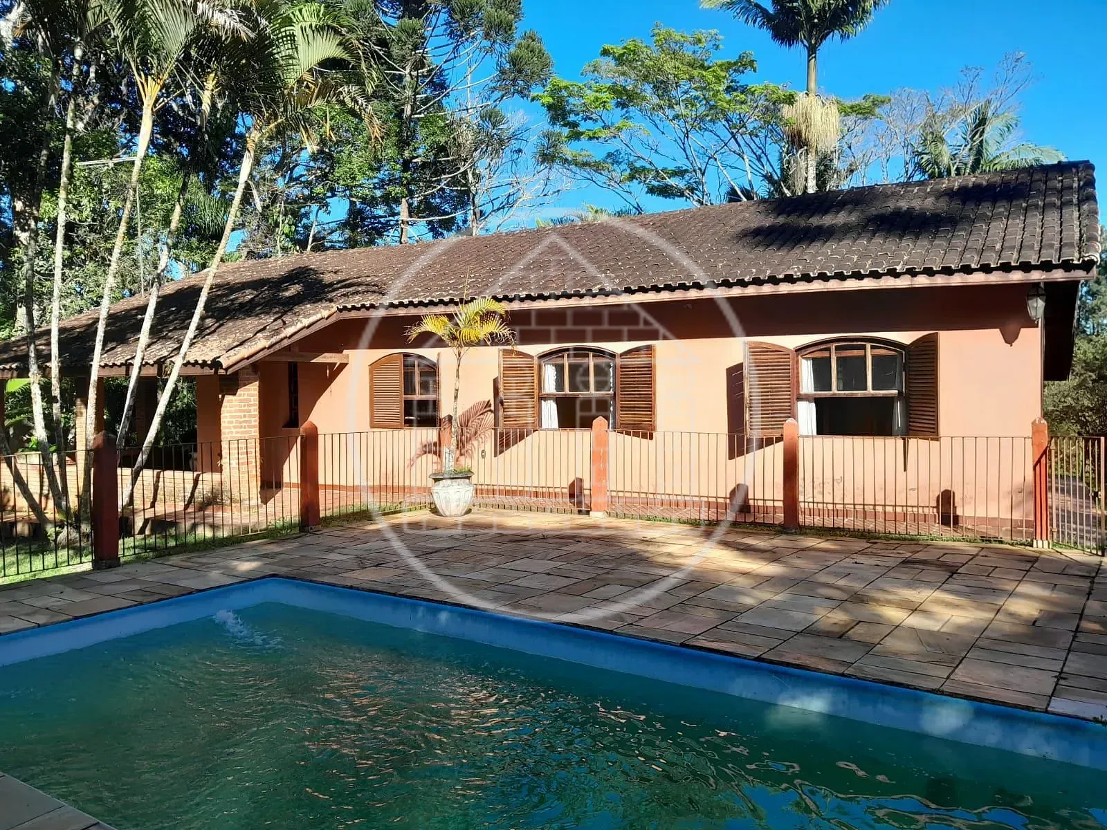 Chácara, 3 quartos, 5000 m² - Foto 1