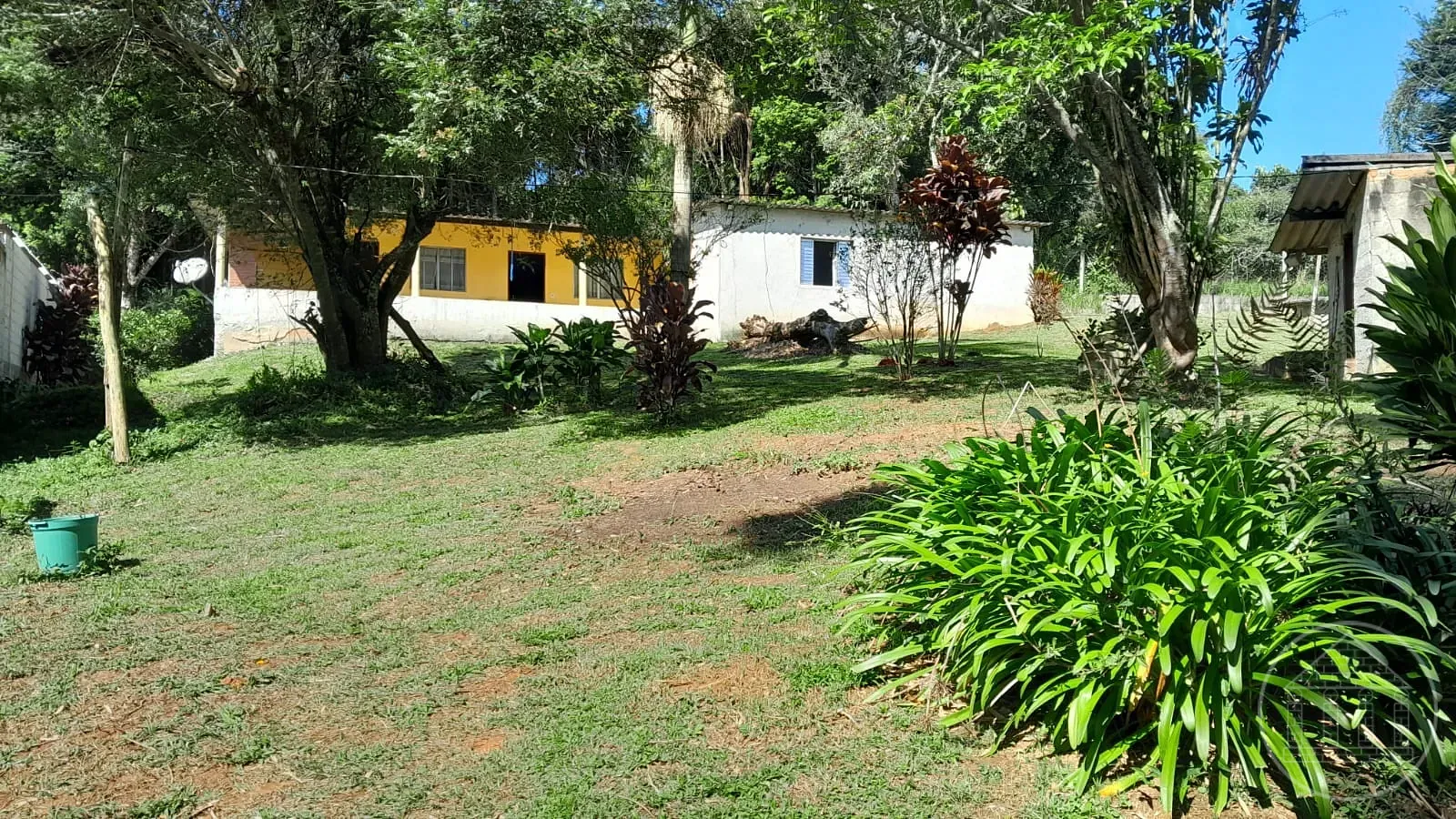 Sítio, 4 quartos, 860 m² - Foto 2
