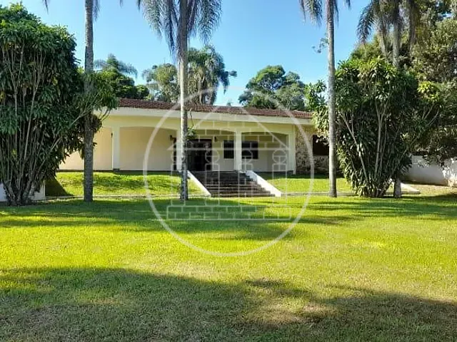 Chácara com 4388m² 4 quartos e 5 banheiros, à venda, no bairro Filipinho em Embu-Guaçu