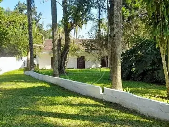 Chácara com 4388m² 4 quartos e 5 banheiros, à venda, no bairro Filipinho em Embu-Guaçu