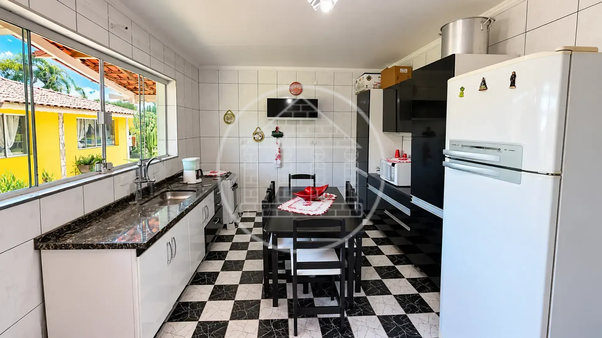 Chácara, 6 quartos, 350 m² - Foto 6