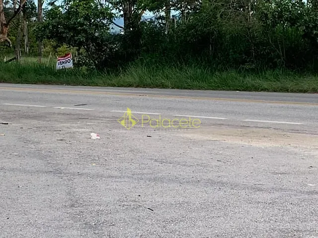 Chácara com 20015m², à venda, no bairro Ribeirão Grande em Pindamonhangaba