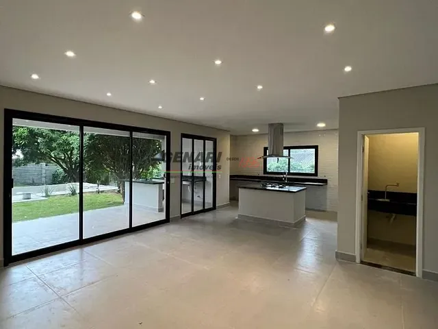 Chácara com 1000m² 3 quartos e 5 banheiros, à venda, no bairro Terras de Itaici em Indaiatuba