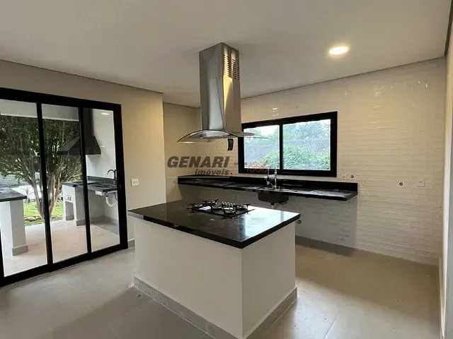 Chácara com 1000m² 3 quartos e 5 banheiros, à venda, no bairro Terras de Itaici em Indaiatuba