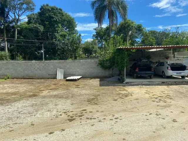 Chácara com 2828m² 2 quartos e 1 banheiro, à venda, no bairro Tataúba em Caçapava