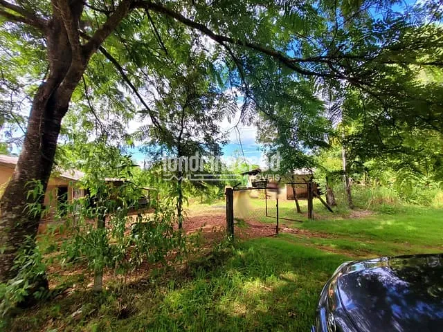 Chácara com 5600m² 2 quartos e 1 banheiro, à venda, no bairro Dom Pedro I em Londrina