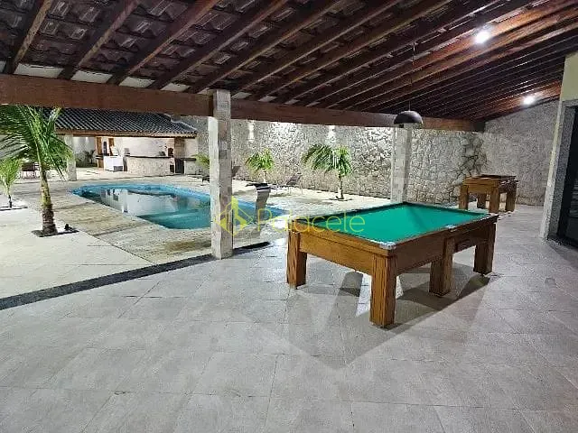 Chácara com 1200m² 2 quartos e 3 banheiros, à venda, no bairro Centro em Roseira