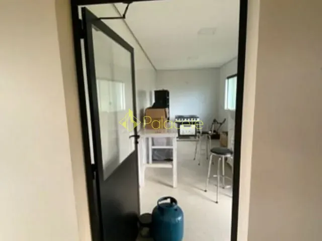 Chácara com 2130m² 2 quartos e 2 banheiros, à venda, no bairro Ribeirão Grande em Pindamonhangaba