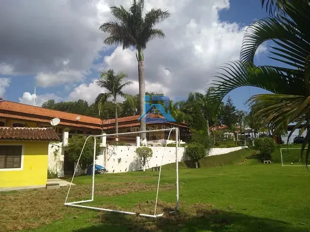 Chácara com 5180m² 6 quartos e 8 banheiros, à venda, no bairro Condomínio Itaembu em Itatiba