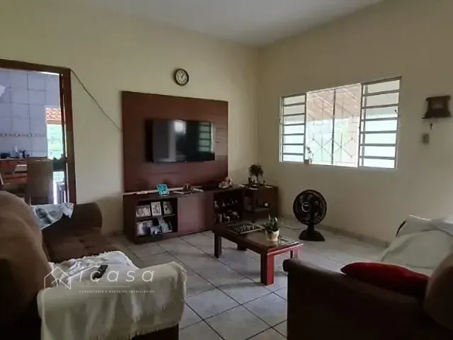 Chácara com 3000m² 4 quartos e 4 banheiros, à venda, no bairro Bom Jardim em Guaratinguetá