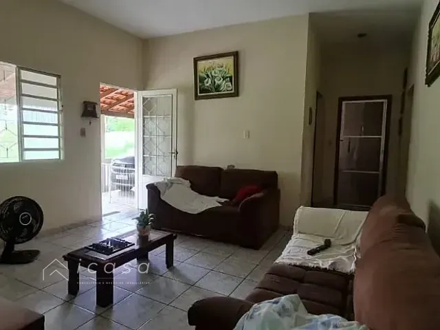 Chácara com 3000m² 4 quartos e 4 banheiros, à venda, no bairro Bom Jardim em Guaratinguetá